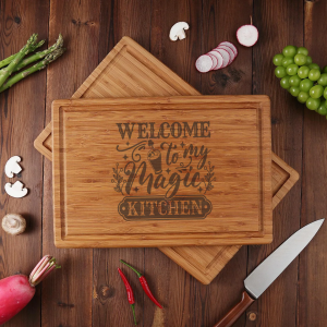 Welcome to my magic Kitchen – Engraved Bamboo Cutting Board